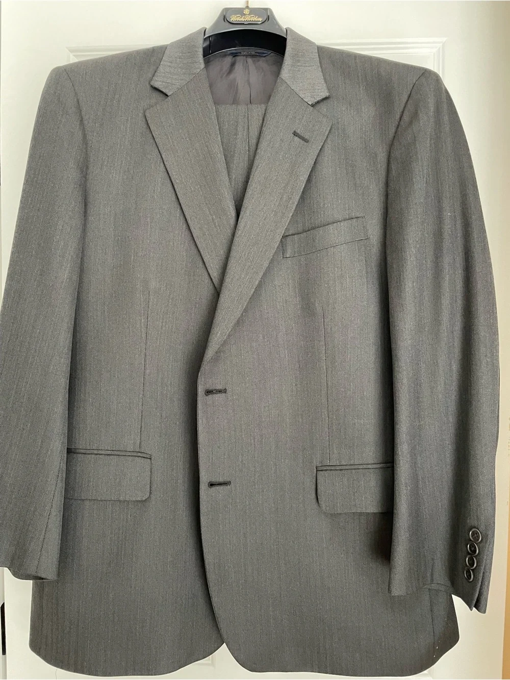 Brooks Brothers 1818 Madison Dark Gray Two-Button Men's Suit Jacket and Pants